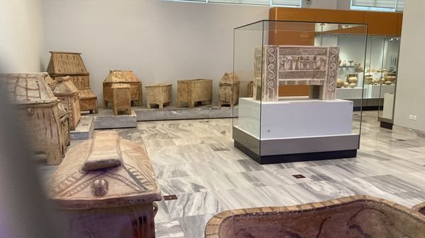 Heraklion Archaeological Museum - the most extensive collection of Minoan artifacts in Crete